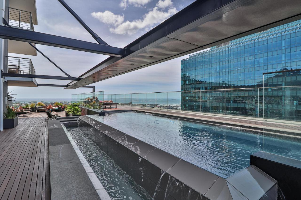 Apartment Sixteen On Bree 2015 By Ctha